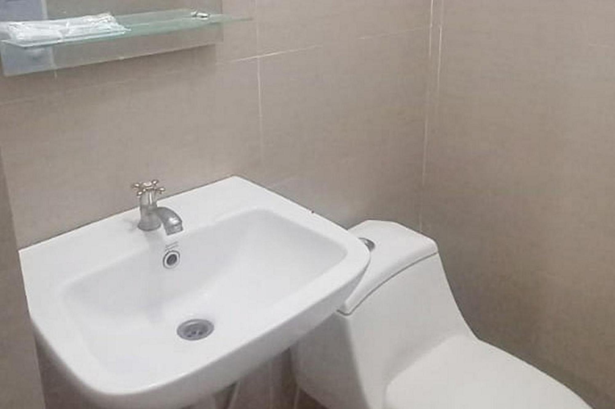 Hotel Shafira Pariaman Syariah Mitra Reddoorz Ngoại thất bức ảnh